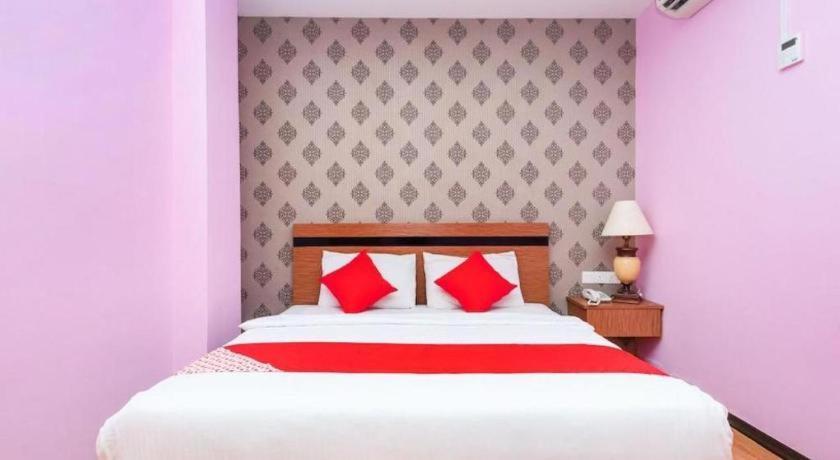 Hotel Aromas Kulai Exterior foto